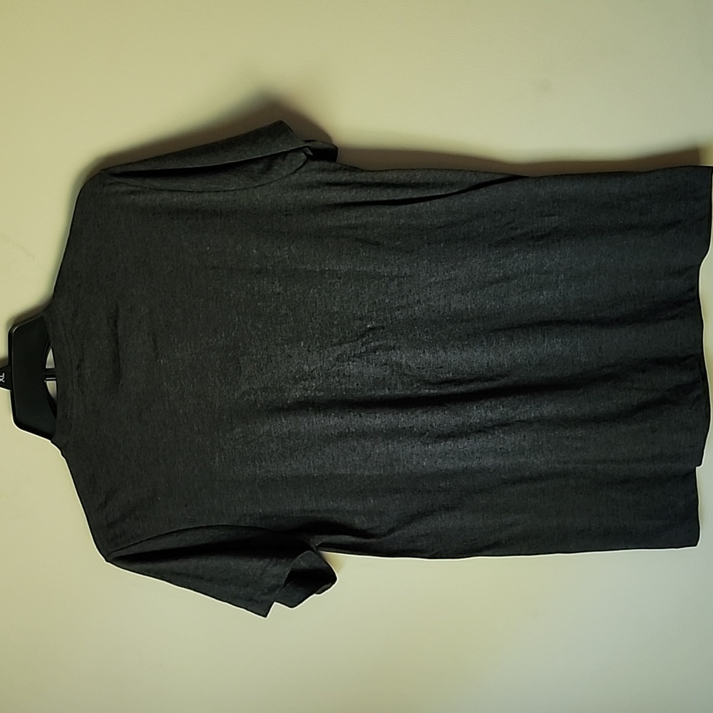 BOGO $2 AC/DC tshirt small NWT - Picture 4 of 4